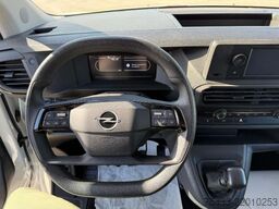 Opel VIVARO 2.0 145 L2H1
