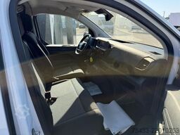 Opel VIVARO 2.0 145 L2H1
