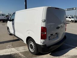 Opel VIVARO 2.0 145 L2H1