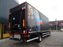 Iveco Eurocargo 150E25 + lift + euro 5 EEV + 3P