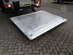 Mercedes-Benz Antos 1924 + euro 6 + CARRIER 1150 + LIFT