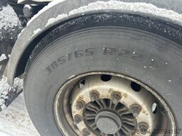 SCHWARZMüLLER HOLZAUFLIEGER Y-SERIE,  8 RUNGENPAARE, BPW-ACHSEN, LIFTACHSE