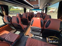 MERCEDES-BENZ Sprinter Nero 31 Sitze ab 08/2026