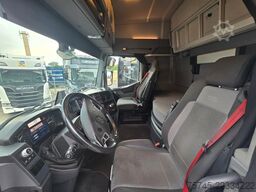 RENAULT T 520 * RETARDER * ACC * KLIMAAUT. * SPURHALTE *