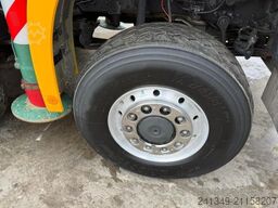 MERCEDES-BENZ Actros 5061 V8 10x6 Putzmeister 52-5 180H