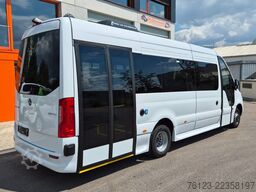 MERCEDES-BENZ Sprinter 517 Heckniederflur Vorlauffahrzeug