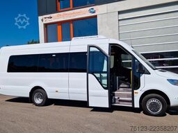 MERCEDES-BENZ 517 Lord Comfort XXL Vorlauffahrzeug 23 SS