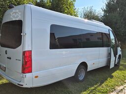 MERCEDES-BENZ 517 Lord Comfort XXL Vorlauffahrzeug 23 SS
