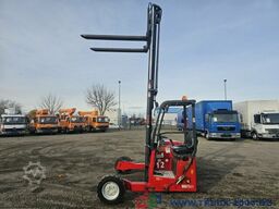 Moffett Mitnahmestapler NX Typ M 4 20.3 Nur 962 Stunden