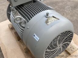 SIEMENS 1LE16032AA534GB4