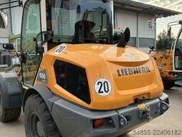 LIEBHERR L506 Compact