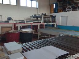 M&M Mediterranea de Maquinaria M&M WRC 98 1150-1600 pizza box machine,