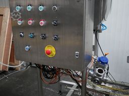 COUDERT Ligne de Capsulage