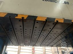 LOIRE SAFE Hydraulische Ziehpresse 1200 Tonnen