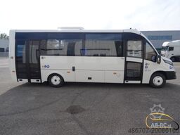 IVECO Rosero First, 24 Sitze, 10 Standplätze