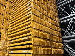 Jungheinrich MPB / K: 80x50 mm lichte Weite: 1.900 mm