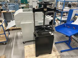 Screw bookbinding press 40×30 with base