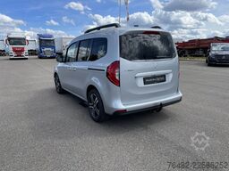 MERCEDES-BENZ T 180d PROGRESSIVE EDITION/MBUX/NAVI/KAMERA/AUTO