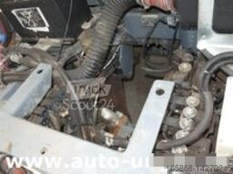 Boschung S3 Wasserfass Kipper 4-Rad-Lenkung Multicar Kommunalfahrzeug Geräteträger