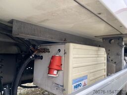 MERCEDES-BENZ 1827LL Kühlkoffer LBW 2,5 t Kamera Klima Heizung