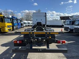 MERCEDES-BENZ ACTROS 1840 L 6-Sitzer BDF-Fahrgestell 7,45 m