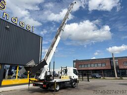 Nissan NT400 + 29 METER LADDER + HYDROLIC + WORKS PERF...