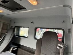 Mercedes-Benz Actros 3336 /6x4/Kipper+Fassi F155/Eu5/130tkm