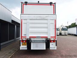 Mercedes-Benz Antos 1924L Huif + Klep Dhollandia 2000 KG Euro 6
