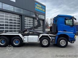 MERCEDES-BENZ Arocs 3245 8x4 Hiab 26T (ab DE TÜV...
