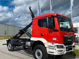 MAN TGM 18.250 4x4 /Abroller/Hiab/NL 9,3 to/3-Sitze
