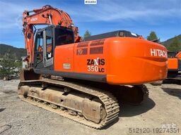 Hitachi zx350LC-3 excavator w/ toothed bucket. WATCH VIDEO