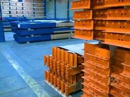 TOTAL-REGAL 6 x 13,7 m lang, 5 m hoch 30 Rahmen, 144 Traversen (3300)