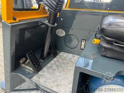 Combilift CB3000/LPG /2016 year/ Perfect condition