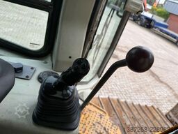 LIEBHERR PR724LGP / 2008 BJ / Klappschild