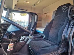 Mercedes-Benz Actros 1827 4x2 Sleepercab - Box with side door...