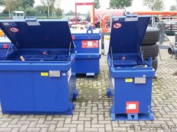  IBC tank met handpomp