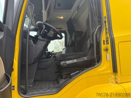 MERCEDES-BENZ 2540 LL 6x2/4 Kühlkoffer 8.2m LBW 2,5t  Carrier