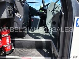 VDL Futura classic FHD-13-420 / Lift Handicap Bus /...