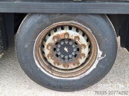 Schmitz Cargobull Curtainsider Mega