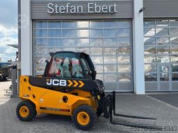 JCB TLT 35-26D 4WD Teletruck / nur : 143h!! / SS