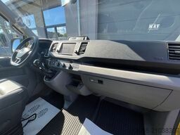 VOLKSWAGEN CRAFTER 2.0TDI 8 SITZER TEMP. KLIMA AHK 1.HAND