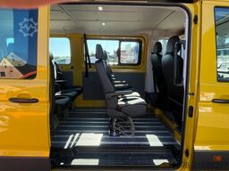 VOLKSWAGEN CRAFTER 2.0TDI 8 SITZER TEMP. KLIMA AHK 1.HAND