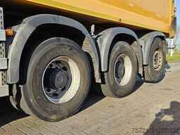 MAN TGS 47.470 10X4 22M3 TIPPER