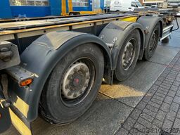 Renders Euro 800 3DFCST / Container Chassis / 45FT / 1x...