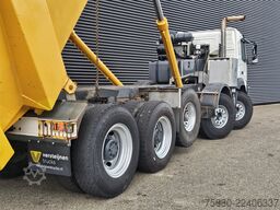 Volvo FMX 460 10x4 TIPPER / MINING