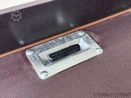 Vezeko TK C 27.30 | BLACK 305X184X205CM 2700KG KOFFERANHÄNGER