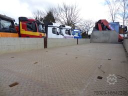 Mercedes-Benz Actros 2533 6X2 HMF 1820 Langmaterial