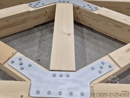 Hundegger Lohnfertigung im Holzbereich