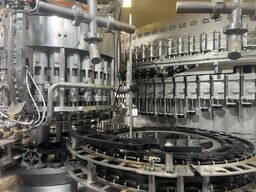 Krones, KHS Abfülllinie für Glasflaschen (Mehrweg)