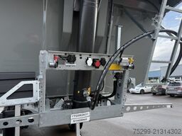 Schmitz Cargobull Cargobull SCB S3D Kippverdeck